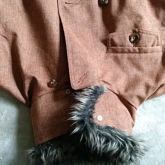 North Face primaloft jacket. - Picture 8 of 16